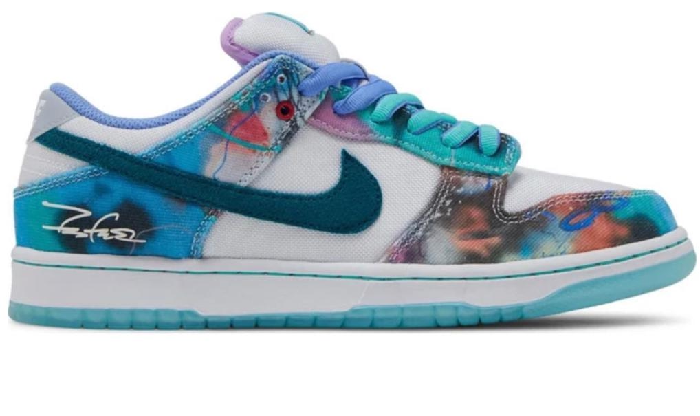 Nike SB Dunk Low Futura Laboratories Bleached Aqua