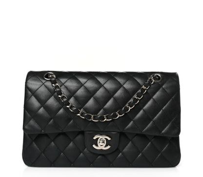Pre Owned Lambskin Quilted Medium Double Flap Black
